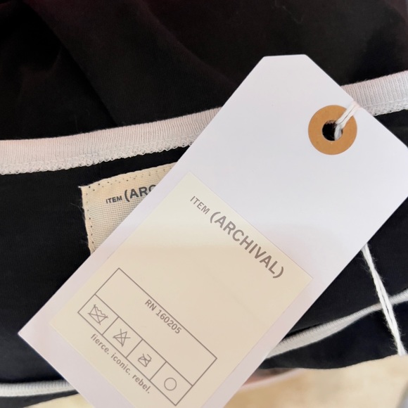 (ITEM) ARCHIVAL Rolling Stones Americana Tongue Vintage Cropped Tee - Picture 6 of 7